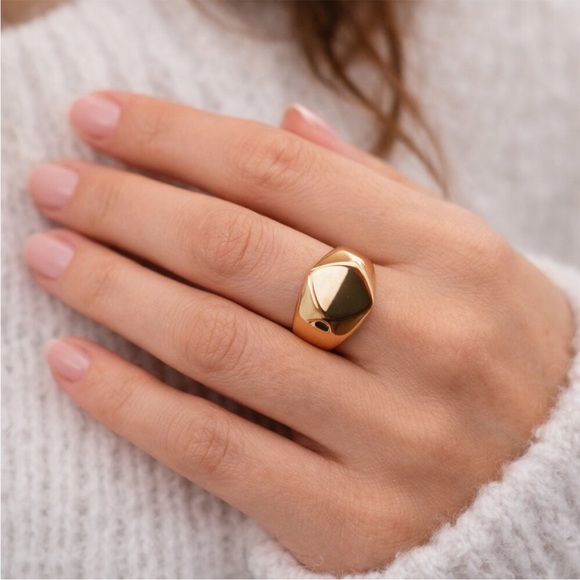 Plunder Jewelry - Plunder Goldtone Geometric Ring New Multiple Sizes Available